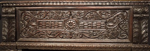 Mobilier Cabinet & Coffre - Coffre de la Renaissance Italienne "Concile de Trento"